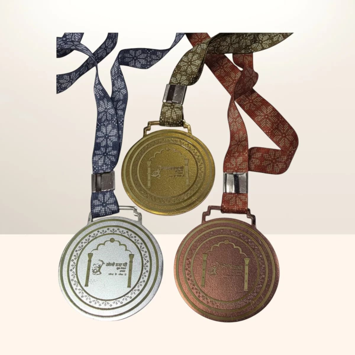 Aurora Wing Trophy — product photo