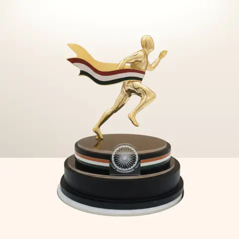 Cavalier Pillar Trophy