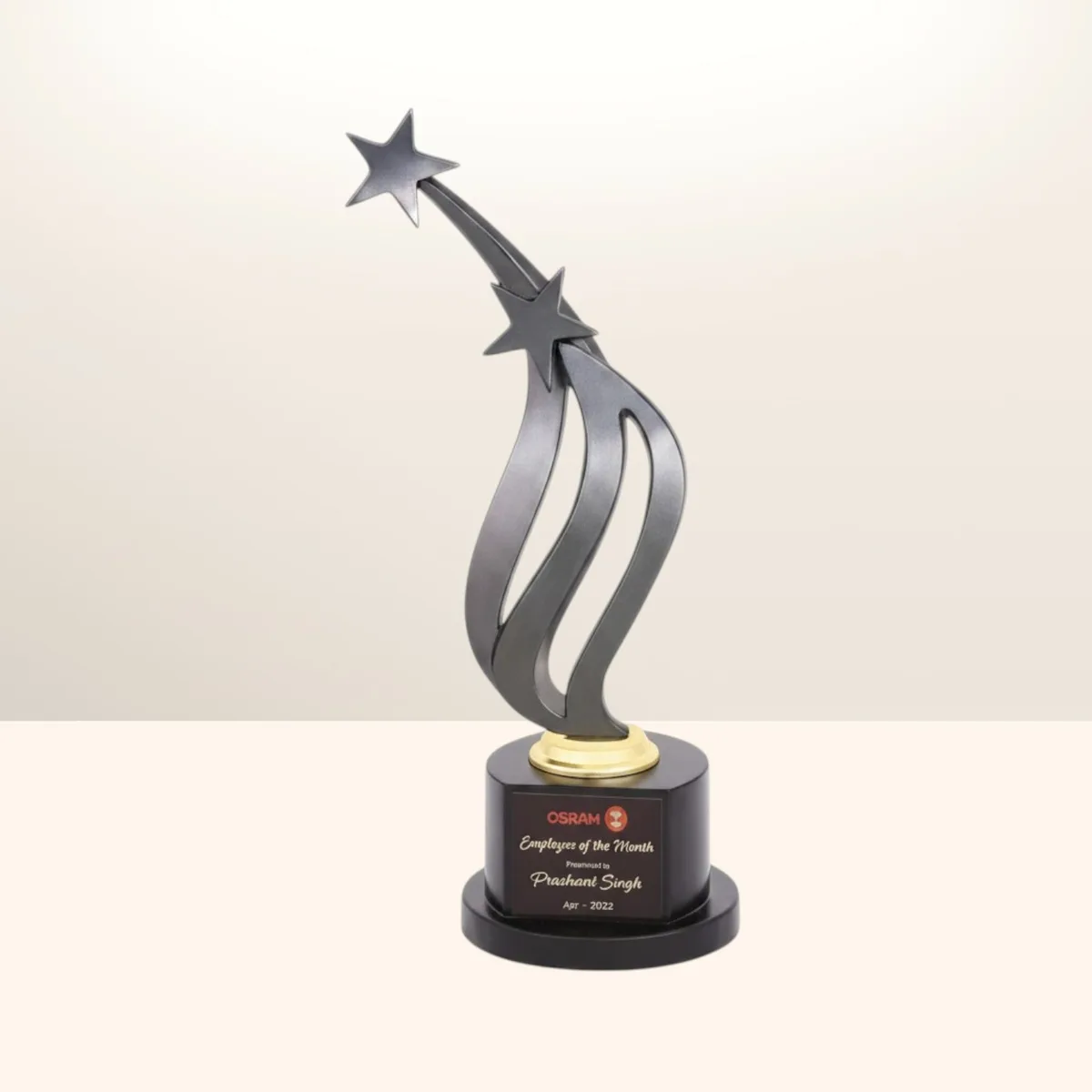 Gilded Wave Trophy — product photo