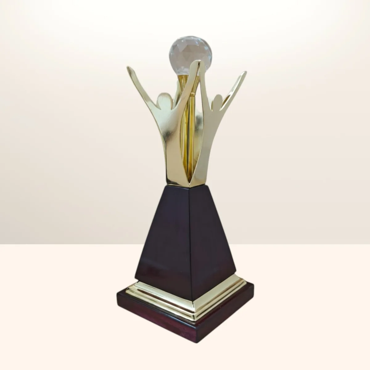 Paramount Star Trophy — product photo