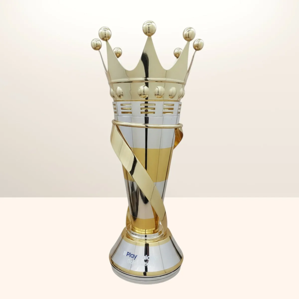 Solstice Halo Trophy — product photo