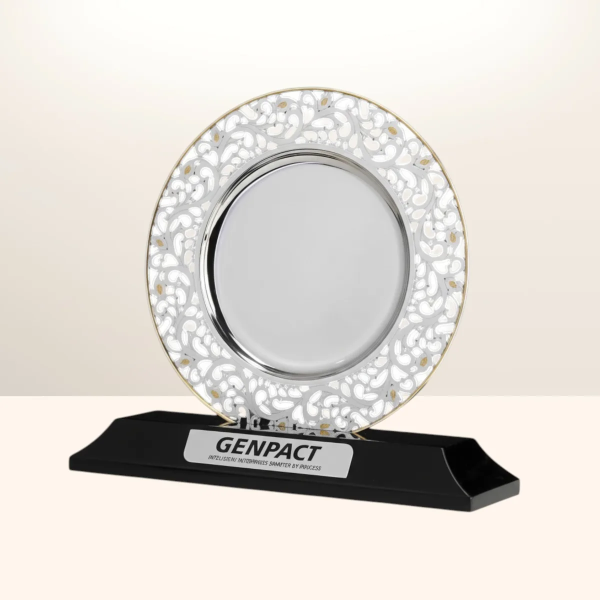 Solstice Tribute Trophy II — product photo