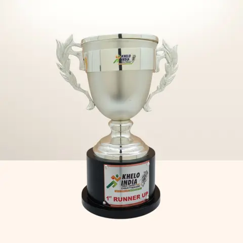 Triumph Wave Trophy